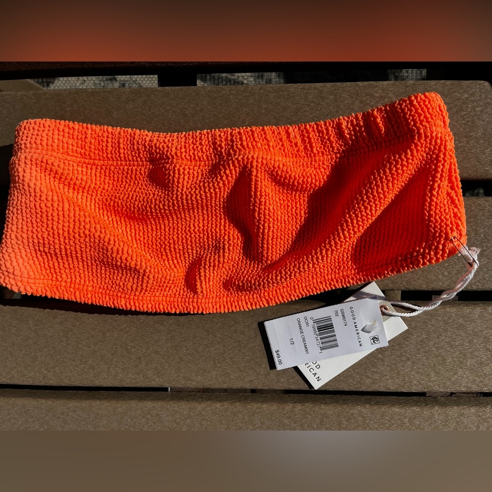Good American Women Orange Cream Crinkle Basic Bandeau Bikini Top Size 1/2 S/M